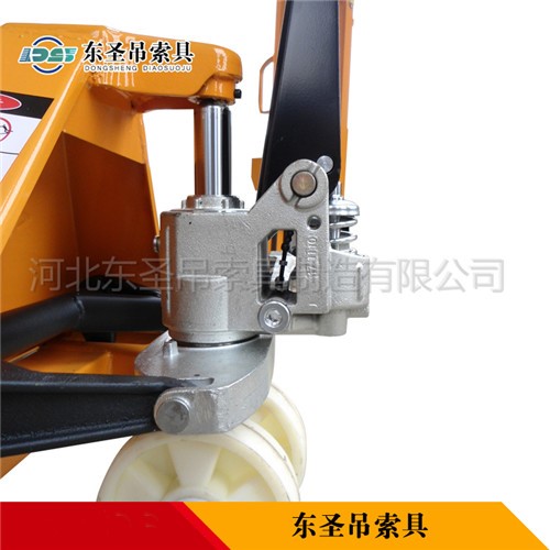 地牛搬運(yùn)叉車--河北東圣吊索具制造有限公司--手動(dòng)叉車|液壓堆高車|小型攪拌機(jī)|石材夾具 地牛搬運(yùn)叉車--河北東圣吊索具制造有限公司--手動(dòng)叉車|液壓堆高車|小型攪拌機(jī)|石材夾具